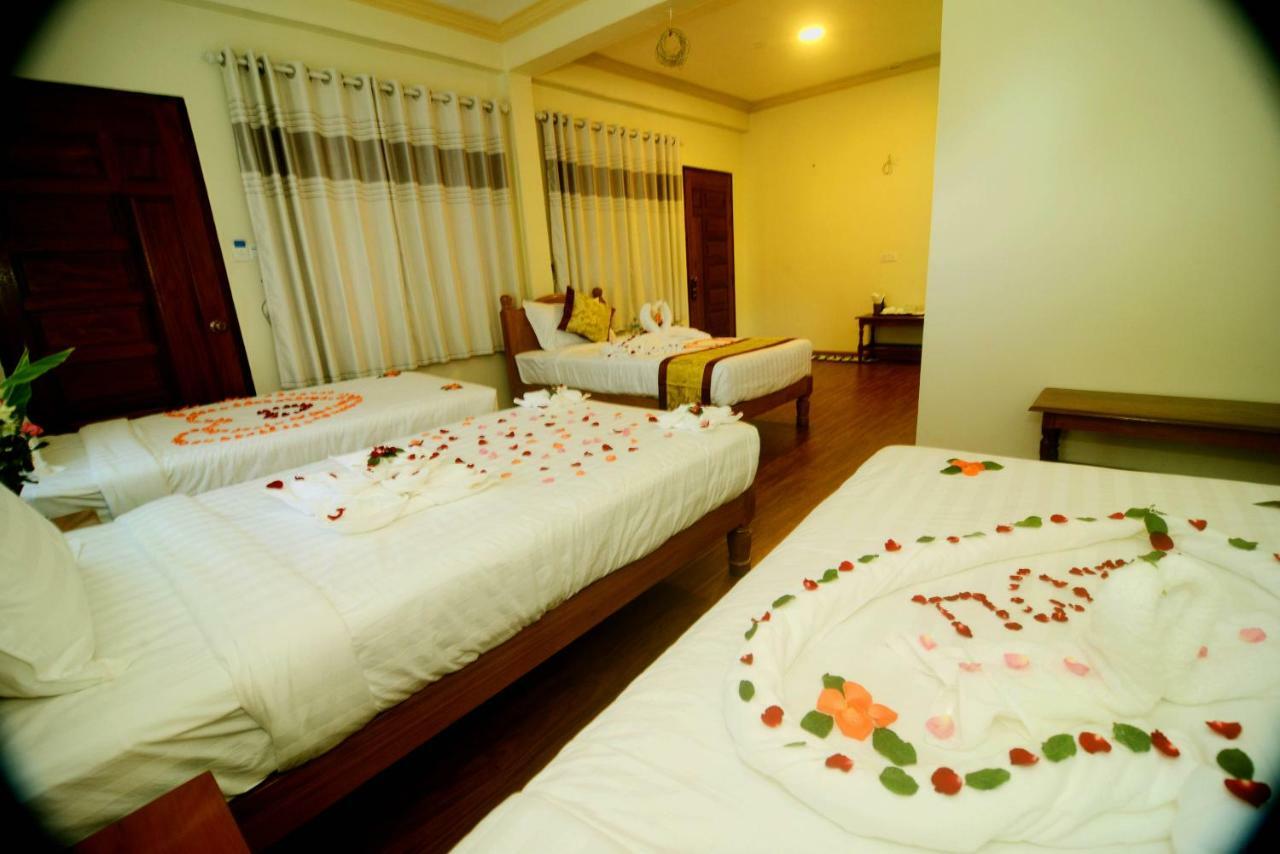 A Little Bit Of Bagan Hotel Exterior photo