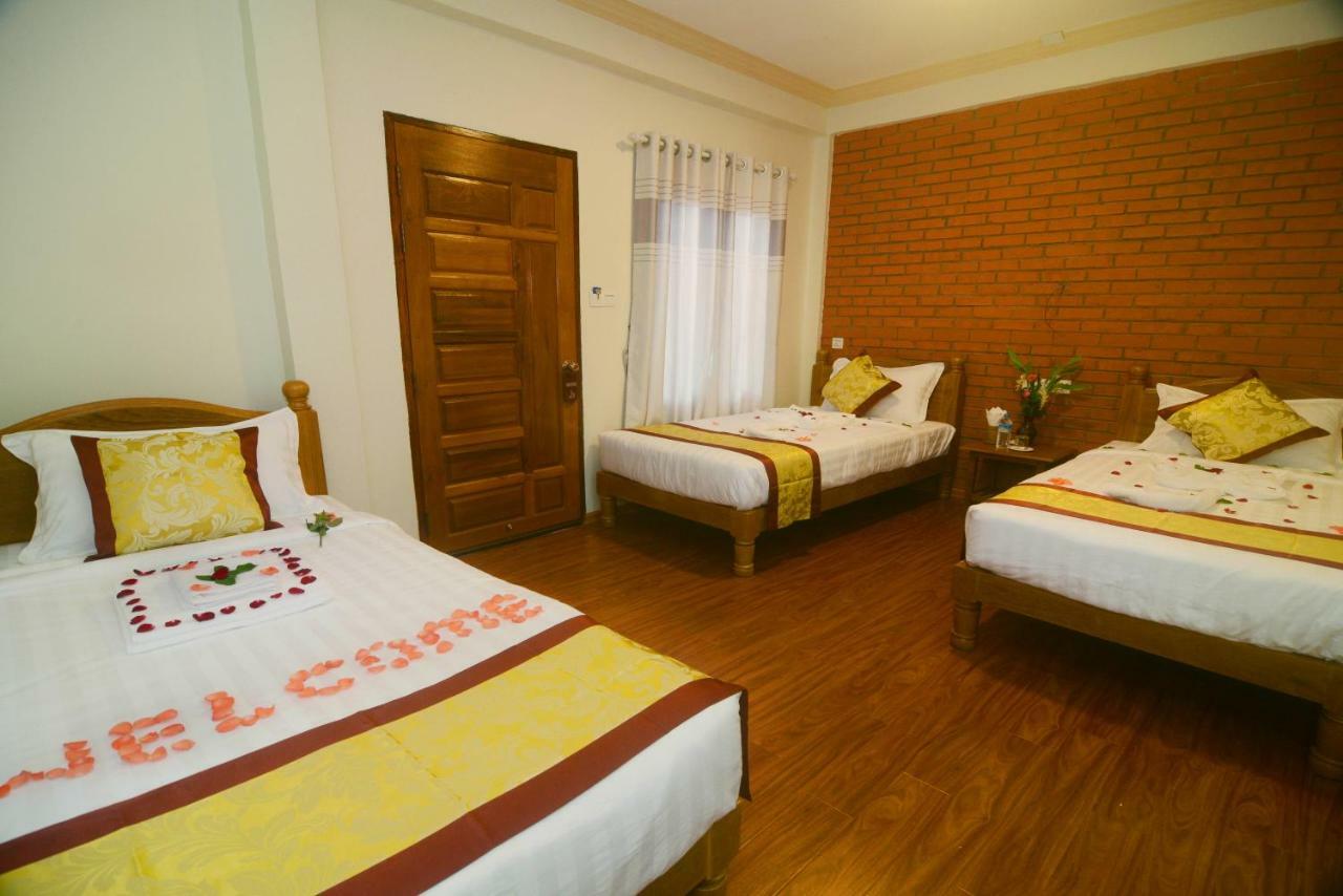 A Little Bit Of Bagan Hotel Exterior photo