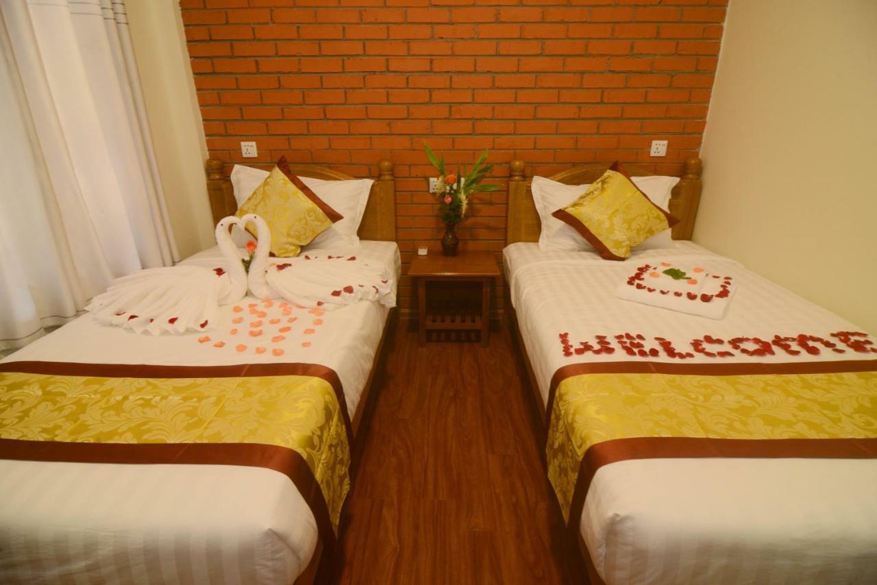 A Little Bit Of Bagan Hotel Exterior photo